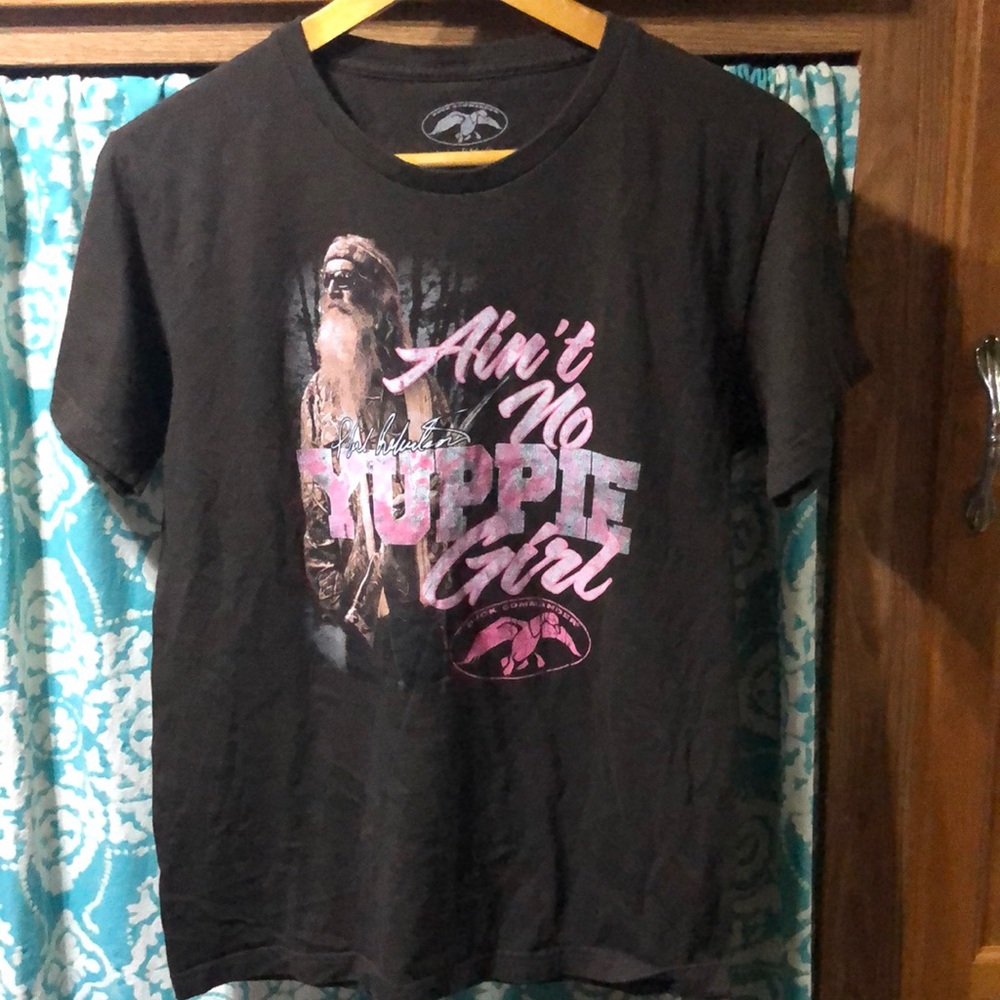 Brown Duck Commander Graphic T-Shirt‎ with Pink Text